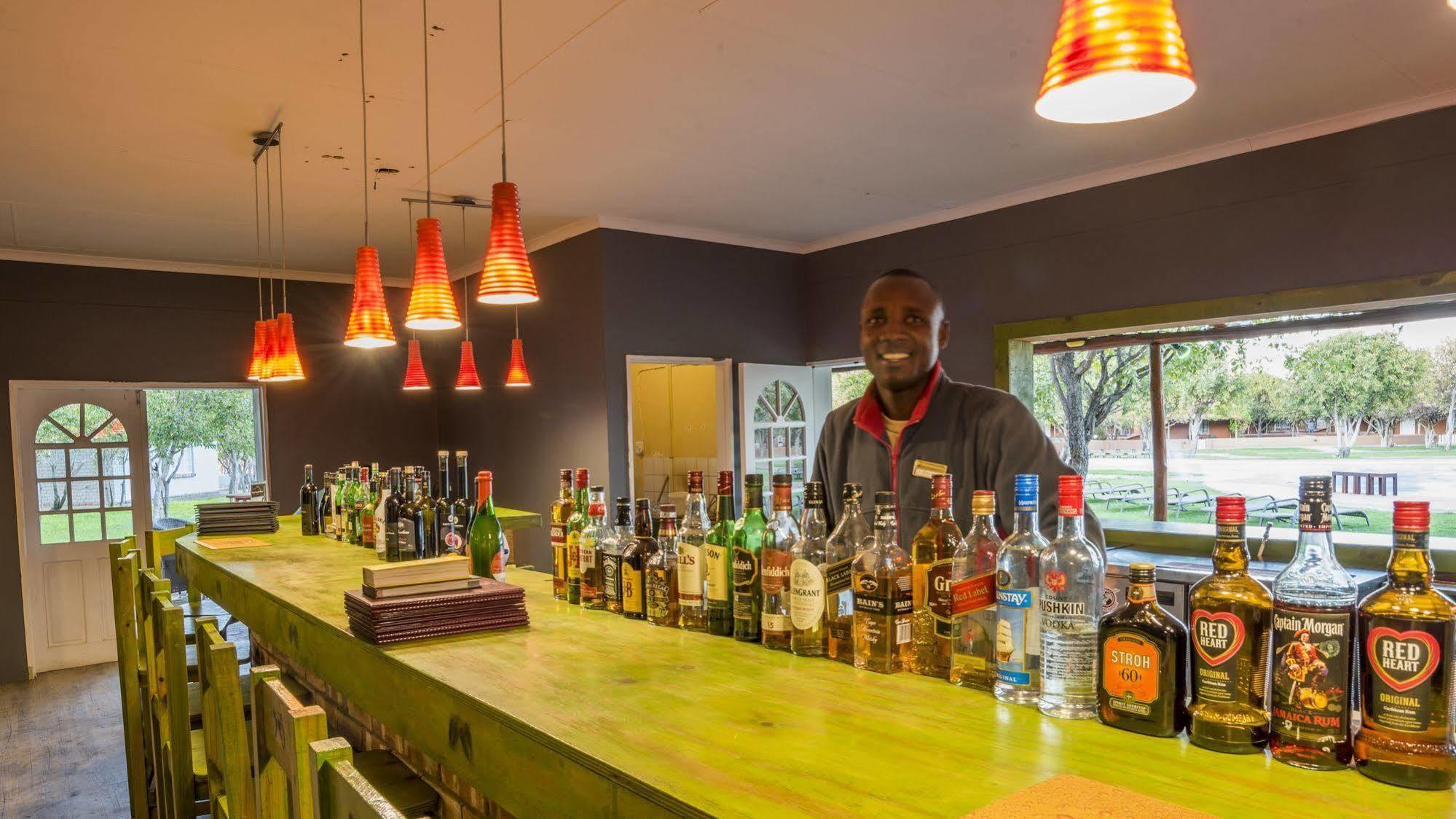 Damara Mopane Lodge Khorixas Extérieur photo